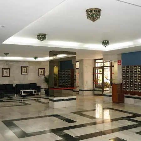 Avenida Carlota Alessandri 282 Apartment *